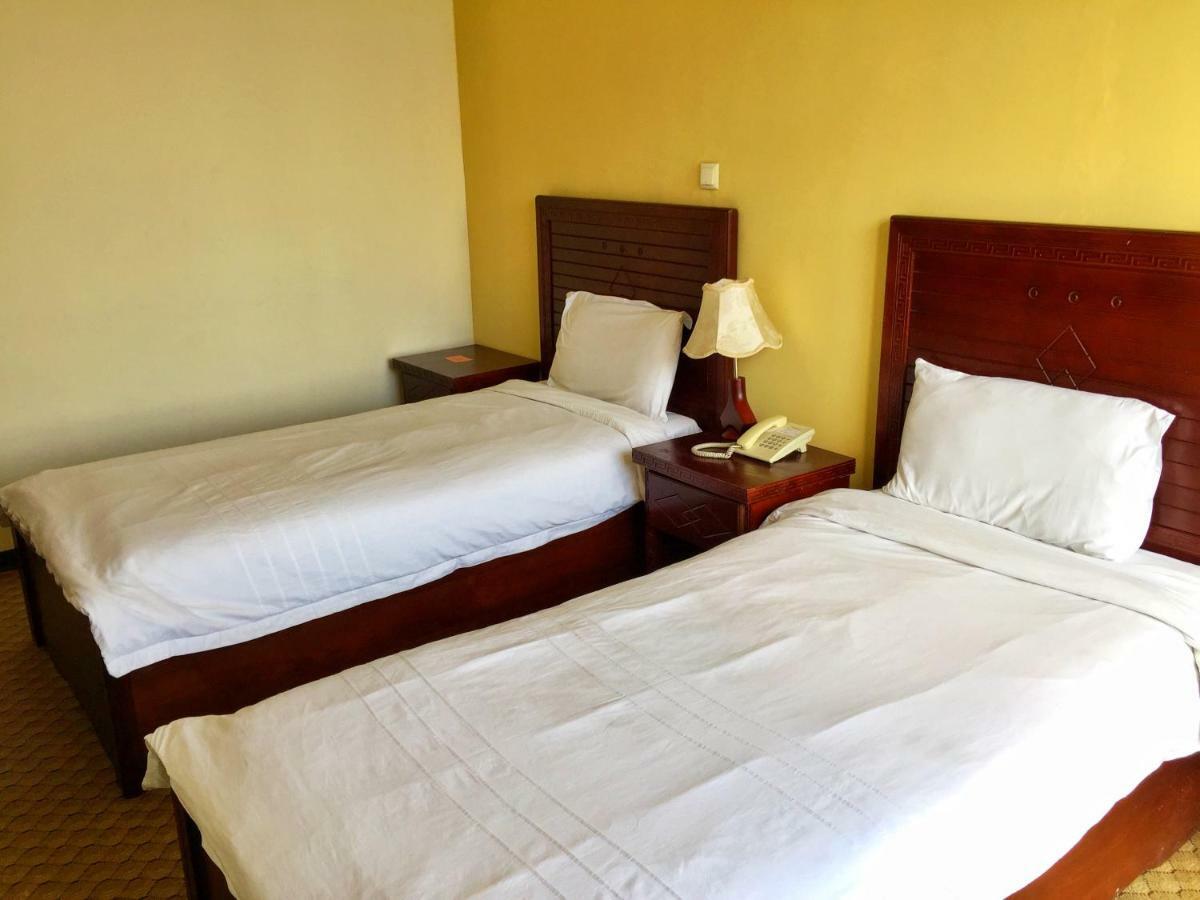 Top Ten Hotel Addis Ababa Dış mekan fotoğraf